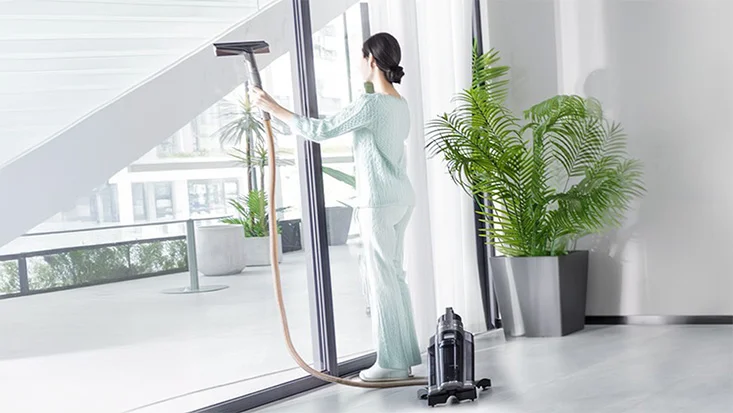 AIWA Wet and Dry MIZUSUI PRO-versatile cleaning solutions